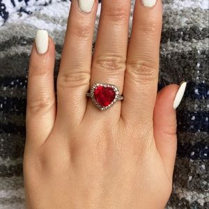 Valentine’s Day ring special Ruby red Heart ❤️